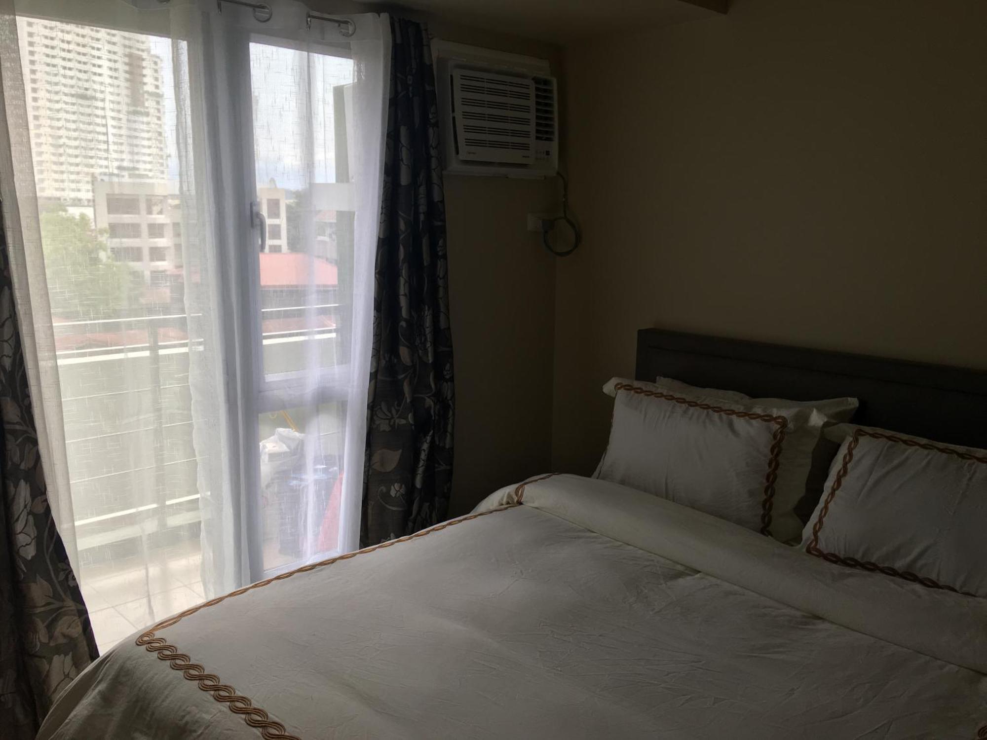 Centrio Tower Beside Ayala Studio Unit 1 - 9 Cagayan de Oro Zewnętrze zdjęcie